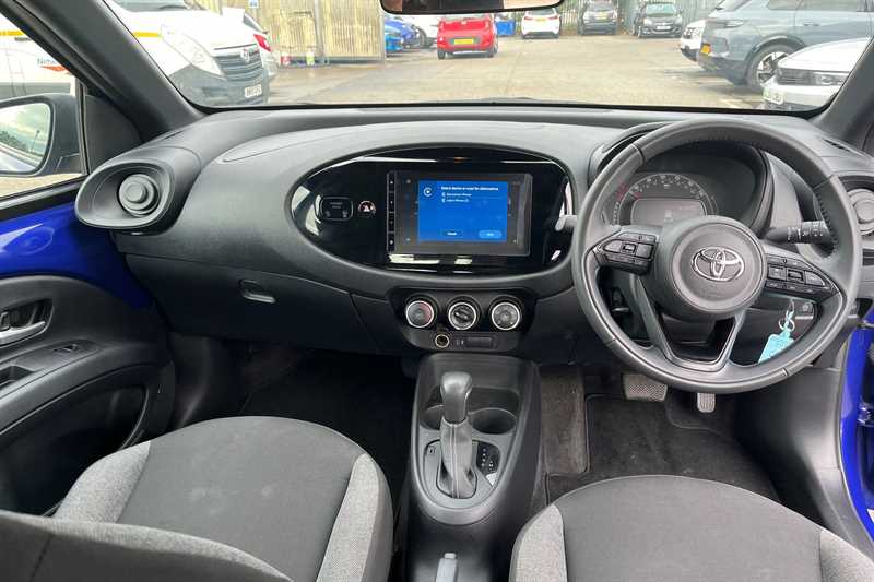 Used Toyota Aygo X 2024 for sale - 76204137: Photo 12