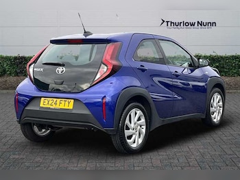 Used Toyota Aygo X 2024 for sale - 76204137: Photo 3