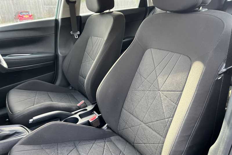 Used Hyundai BAYON 2022 for sale - 76372621: Photo 46