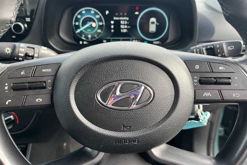 Used Hyundai BAYON 2022 for sale - 76372621: Photo 50