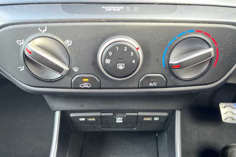 Used Hyundai BAYON 2022 for sale - 76372621: Photo 58