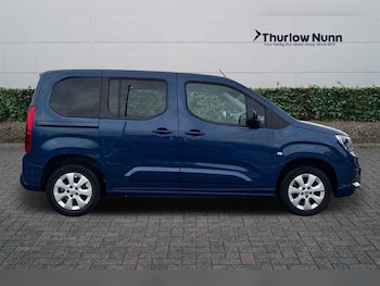 Used Vauxhall Combo Life 2022 for sale - 76140509: Photo 2
