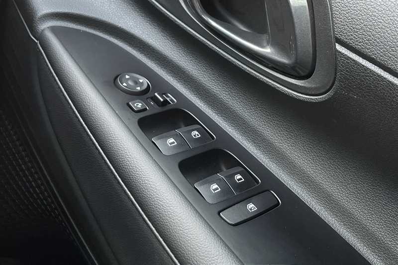 Used Hyundai BAYON 2024 for sale - 76875297: Photo 16