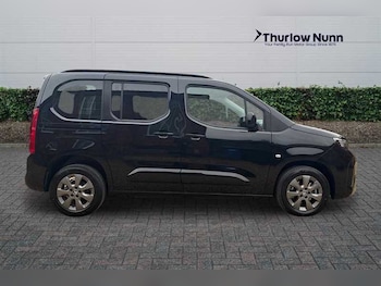 Used Vauxhall Combo Life Electric 2025 for sale - 78103329: Photo
