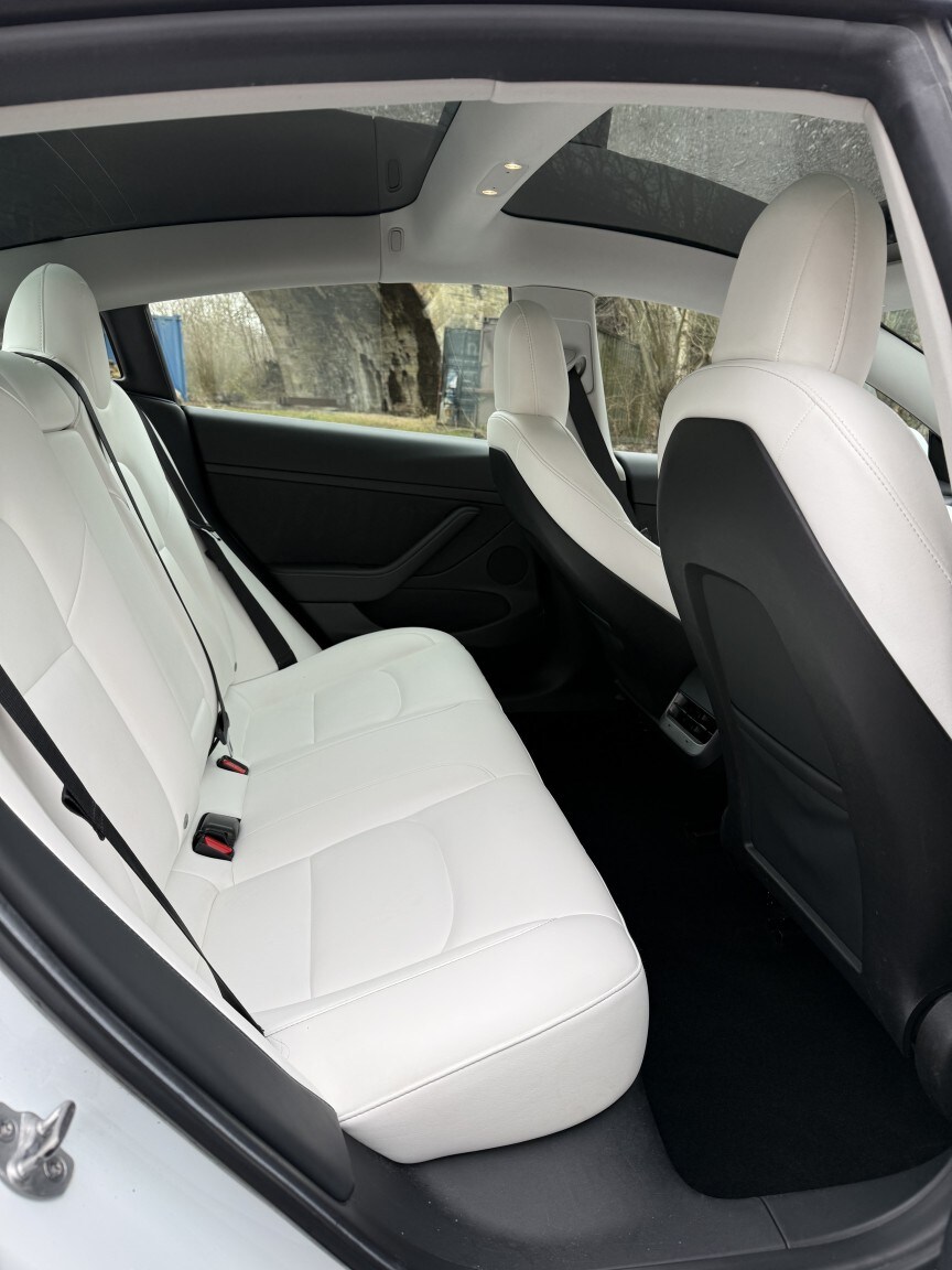 Used Tesla Model 3 2021 for sale - 77616343: Photo 17