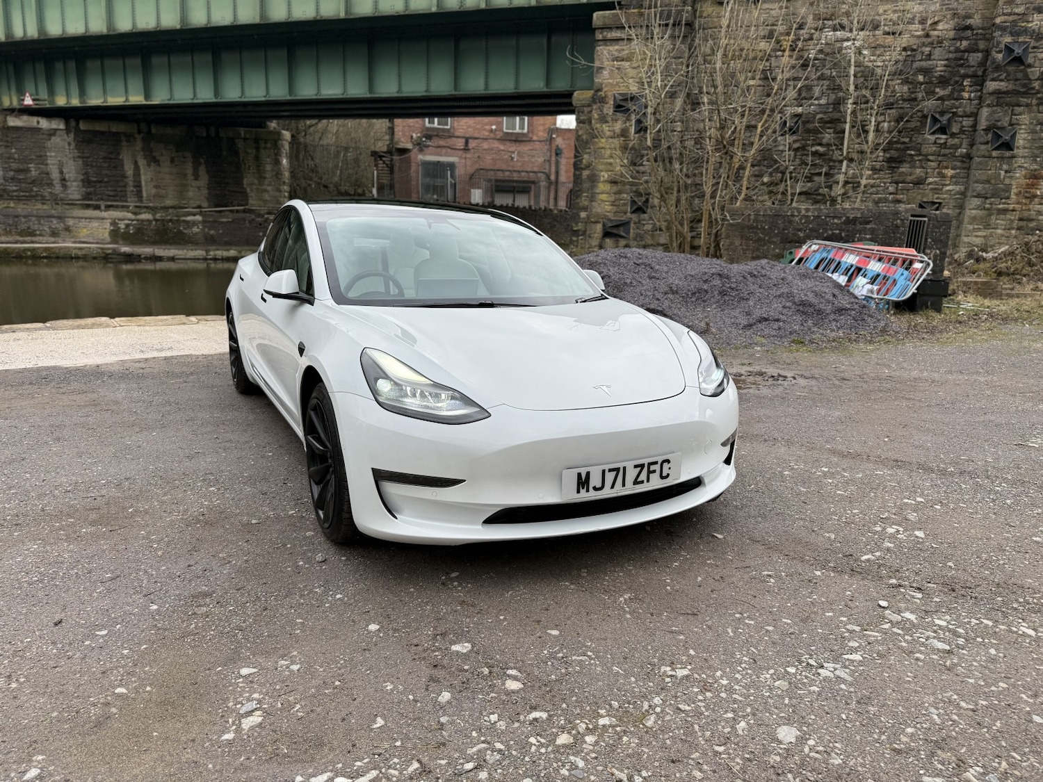 Used Tesla Model 3 2021 for sale - 77616343: Photo 3