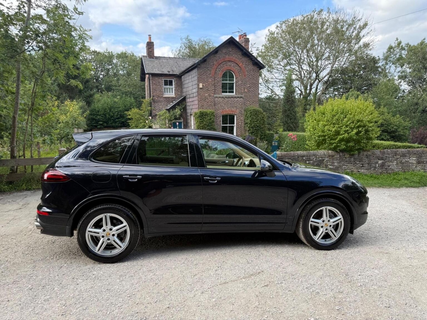 Used Porsche Cayenne 2016 for sale - 76712766: Photo 14