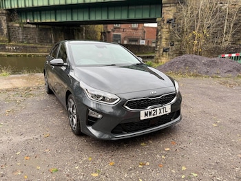 Used Kia Ceed 2021 for sale - 76713177: Photo