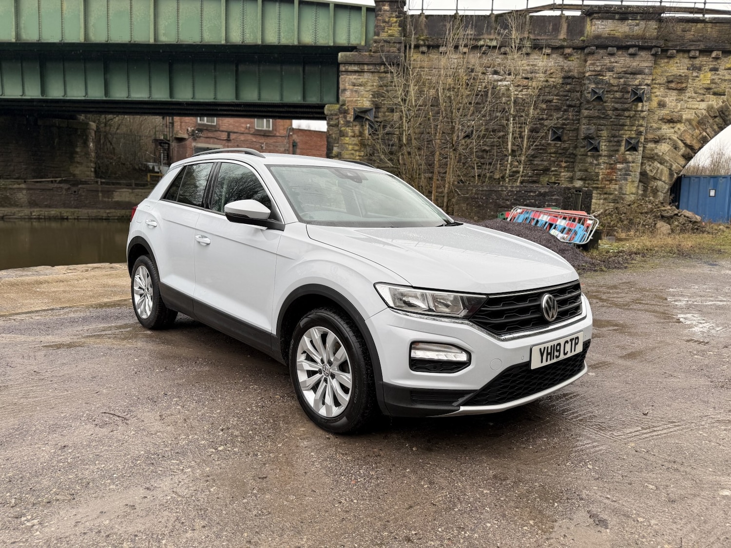 Used Volkswagen T-Roc 2019 for sale - 77296808: Photo 2