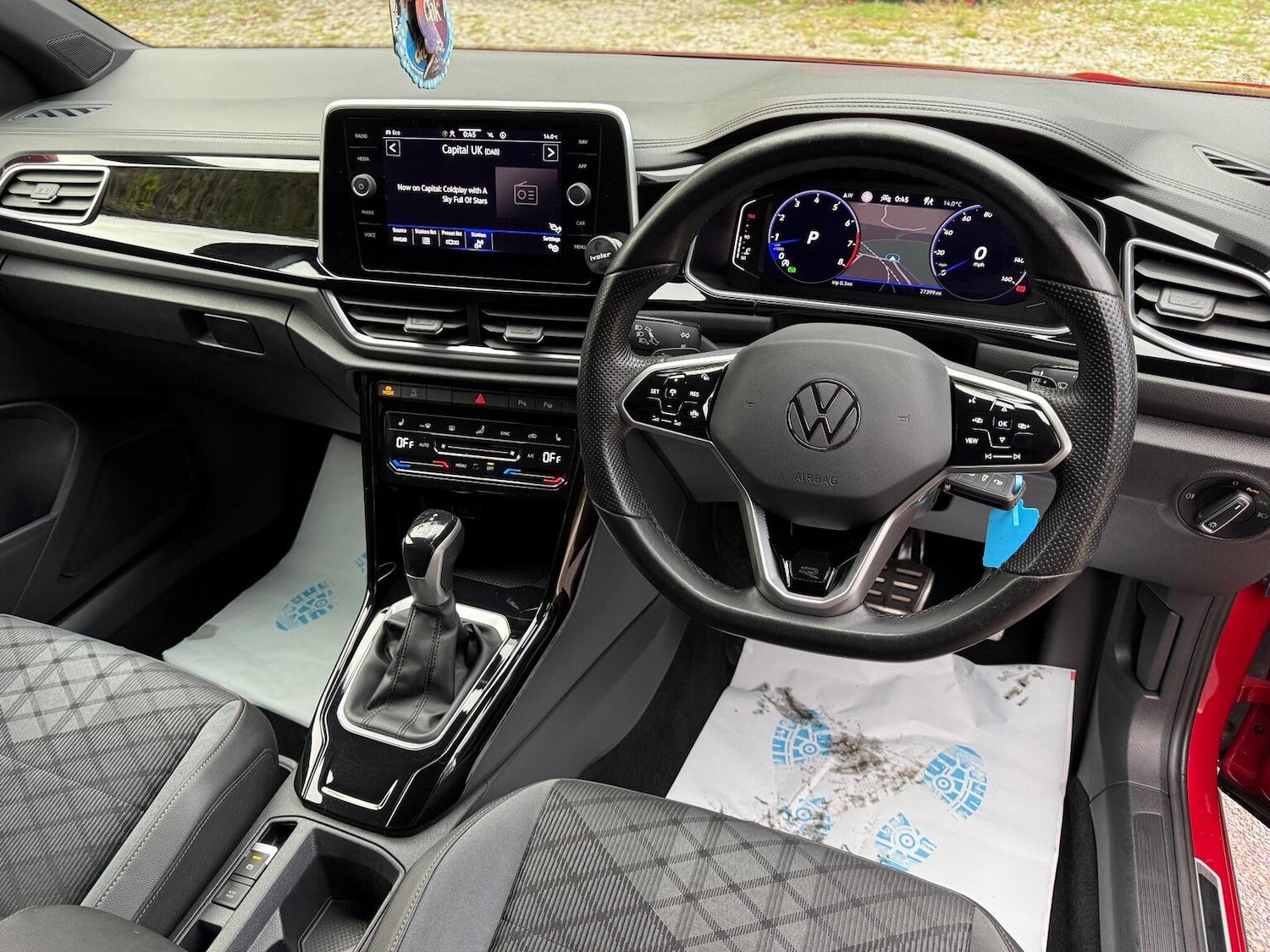 Used Volkswagen T-Roc 2022 for sale - 76713021: Photo 14