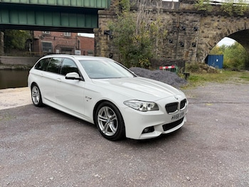 Used BMW 5 Series 2016 for sale - 76713016: Photo
