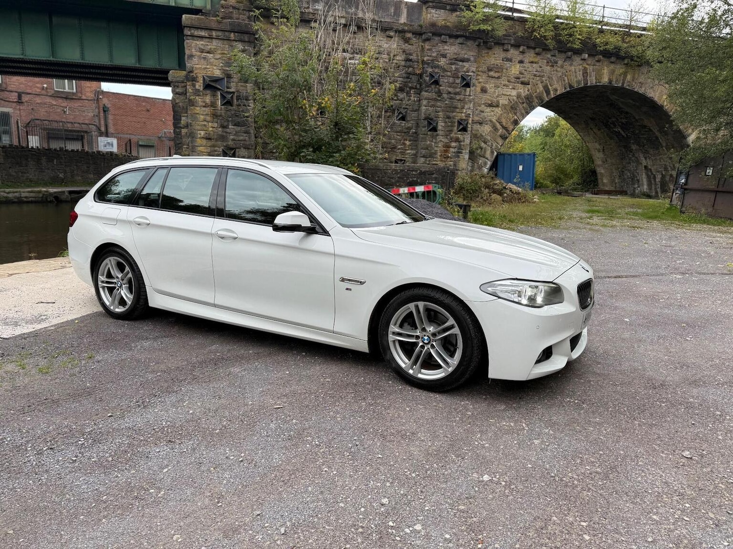 Used BMW 5 Series 2016 for sale - 76713016: Photo 2