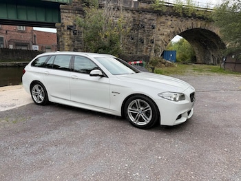 Used BMW 5 Series 2016 for sale - 76713016: Photo