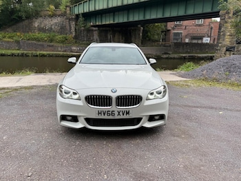 Used BMW 5 Series 2016 for sale - 76713016: Photo