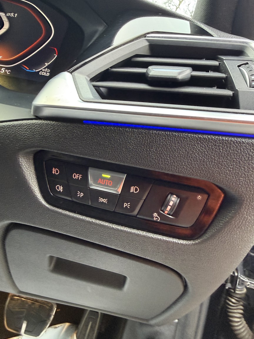 Used BMW 3 Series 2019 for sale - 77159273: Photo 21