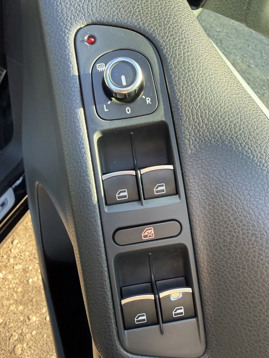 Used Volkswagen Tiguan 2015 for sale - 77962016: Photo 20