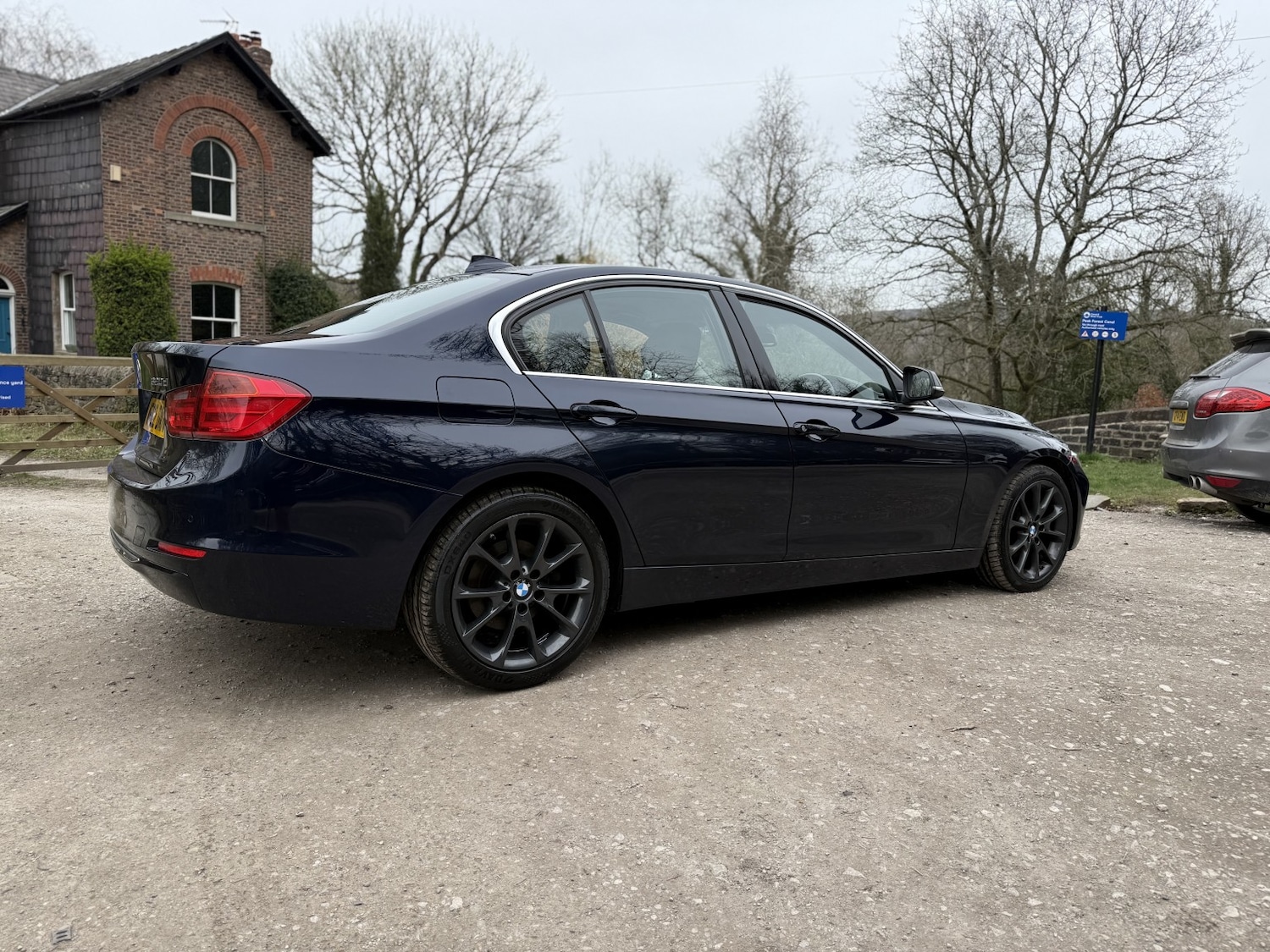 Used BMW 3 Series 2012 for sale - 77997202: Photo 12