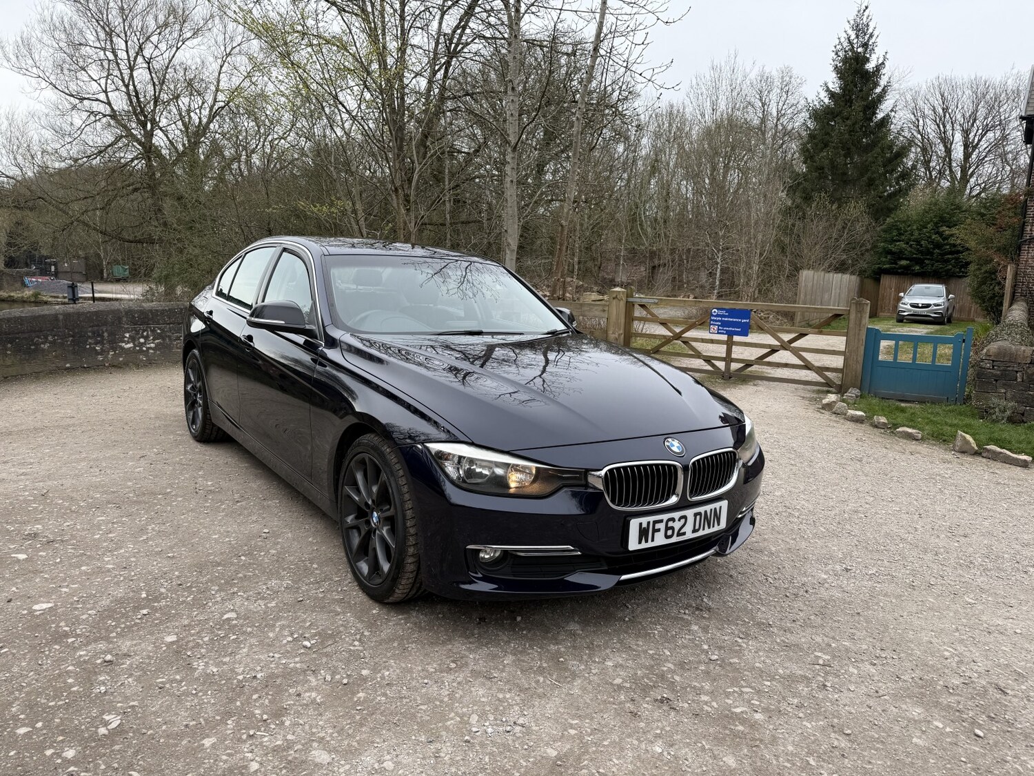 Used BMW 3 Series 2012 for sale - 77997202: Photo 3