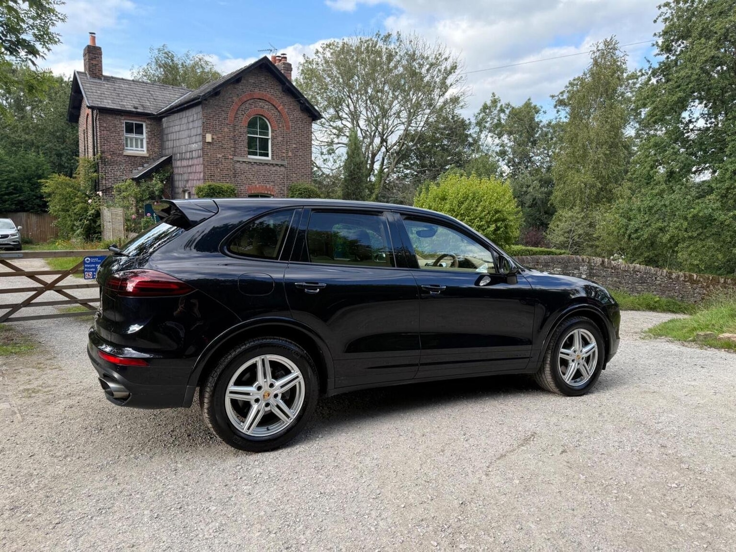 Used Porsche Cayenne 2016 for sale - 77881030: Photo 13