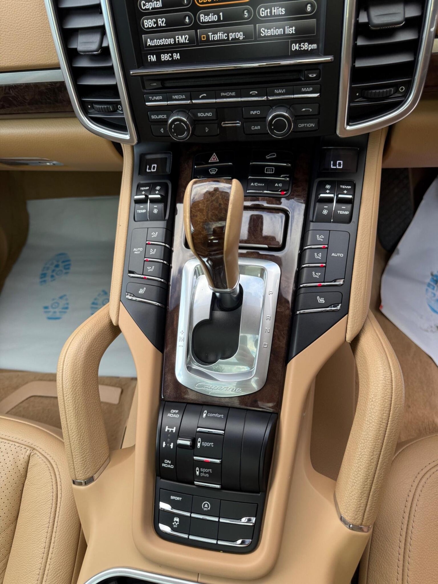 Used Porsche Cayenne 2016 for sale - 77881030: Photo 20