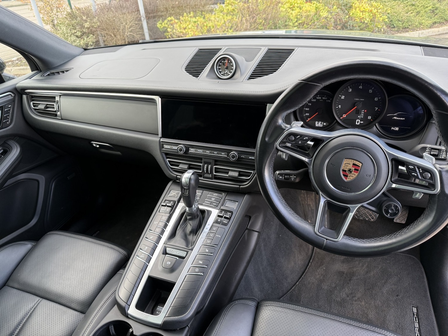 Used Porsche Macan 2021 for sale - 77478131: Photo 17