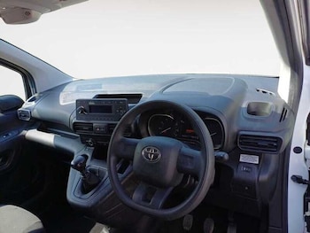 Used Toyota ProAce 2022 for sale - 78692861: Photo