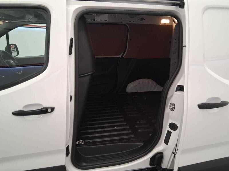 Used Toyota ProAce 2022 for sale - 76485298: Photo 8
