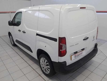 Used Peugeot Partner 2021 for sale - 75214001: Photo
