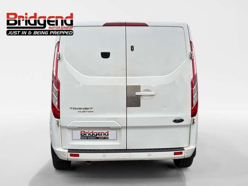 Used Ford Transit Custom 2022 for sale - 77298520: Photo 2