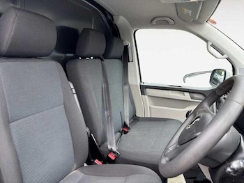 Used Volkswagen Transporter 2019 for sale - 75334136: Photo