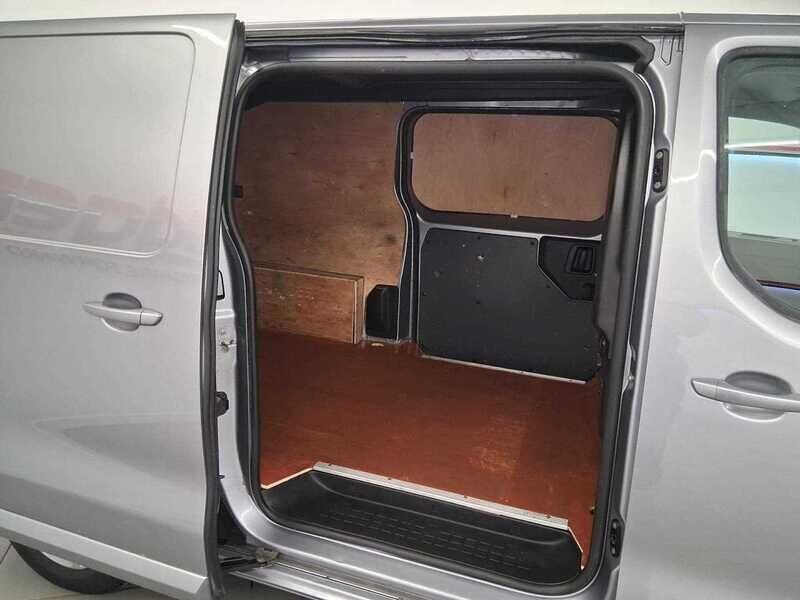 Used Vauxhall Vivaro 2022 for sale - 76485875: Photo 7