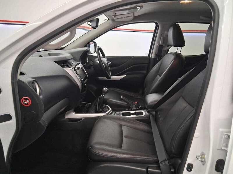 Used Nissan Navara 2019 for sale - 76315080: Photo 14