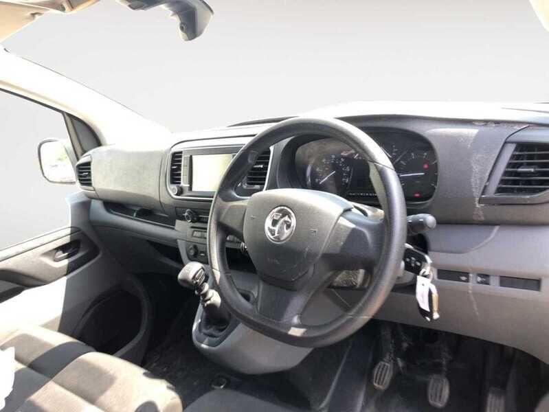 Used Vauxhall Vivaro 2022 for sale - 76136138: Photo 5