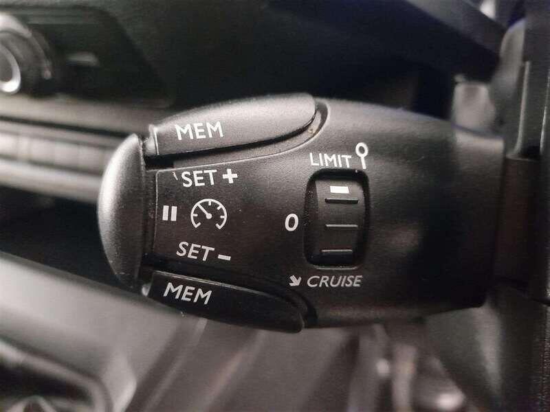 Used Vauxhall Vivaro 2023 for sale - 76138056: Photo 17