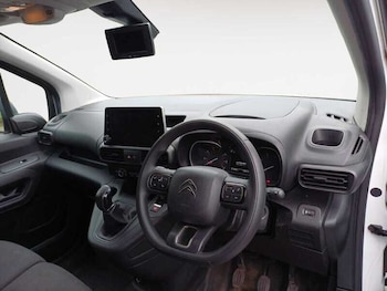 Used Citroen Berlingo 2021 for sale - 79310000: Photo