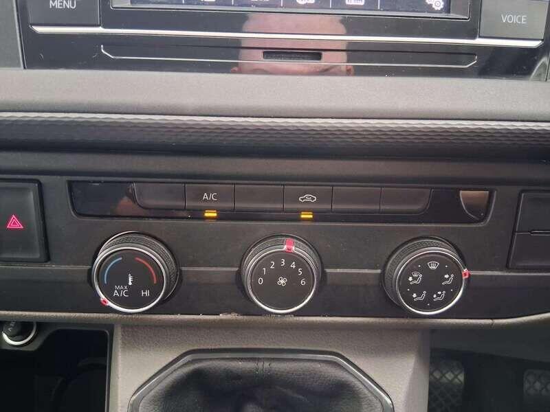 Used Volkswagen Transporter 2021 for sale - 76485874: Photo 16