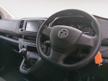 Used Vauxhall Vivaro 2023 for sale - 79087367: Photo