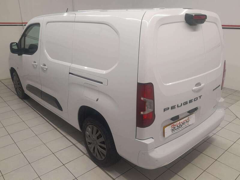 Used Peugeot Partner 2024 for sale - 77045069: Photo 4