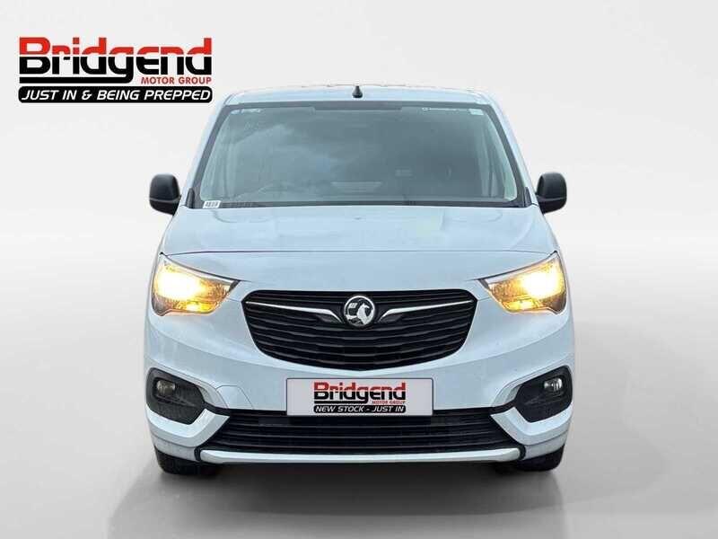 Used Vauxhall Combo 2022 for sale - 76865567: Photo 2