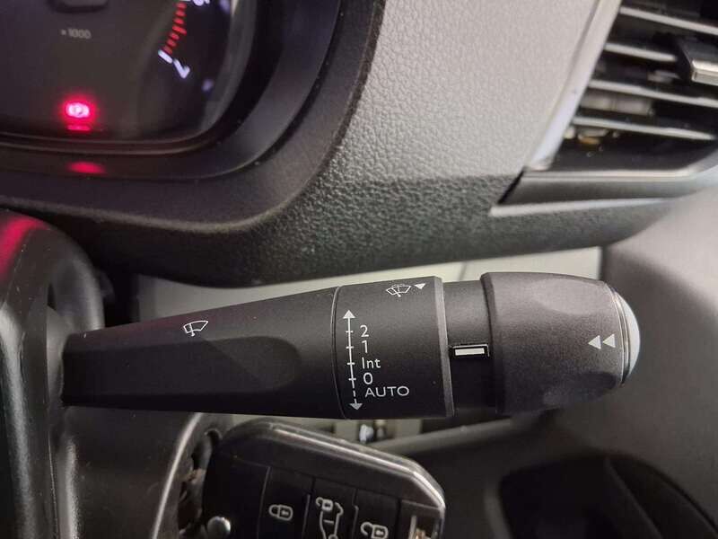 Used Vauxhall Vivaro 2022 for sale - 77813906: Photo 19