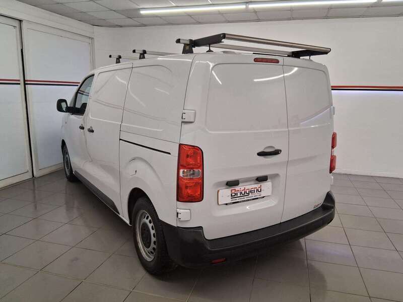 Used Vauxhall Vivaro 2022 for sale - 77813906: Photo 4