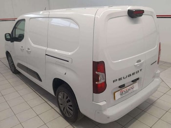 Used Peugeot Partner 2024 for sale - 79309481: Photo