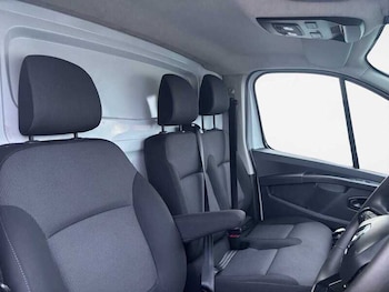 Used Renault Trafic 2022 for sale - 77044832: Photo