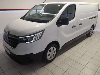 Used Renault Trafic 2022 for sale - 77045015: Photo