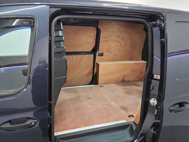 Used Volkswagen Caddy Maxi 2021 for sale - 77044828: Photo 8