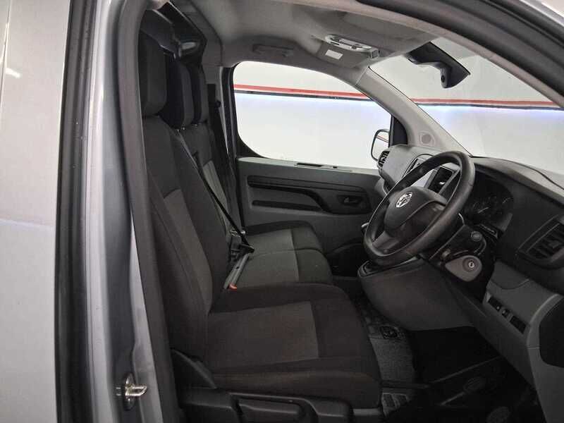Used Vauxhall Vivaro 2022 for sale - 77044994: Photo 12