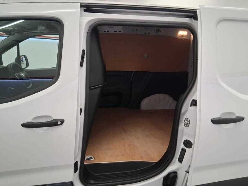 Used Vauxhall Combo 2024 for sale - 77814642: Photo 7