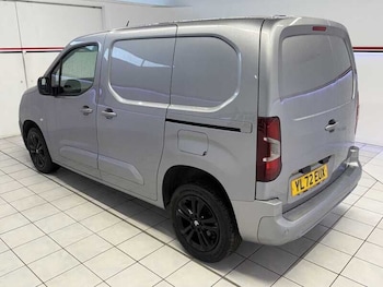 Used Citroen Berlingo 2023 for sale - 79309426: Photo