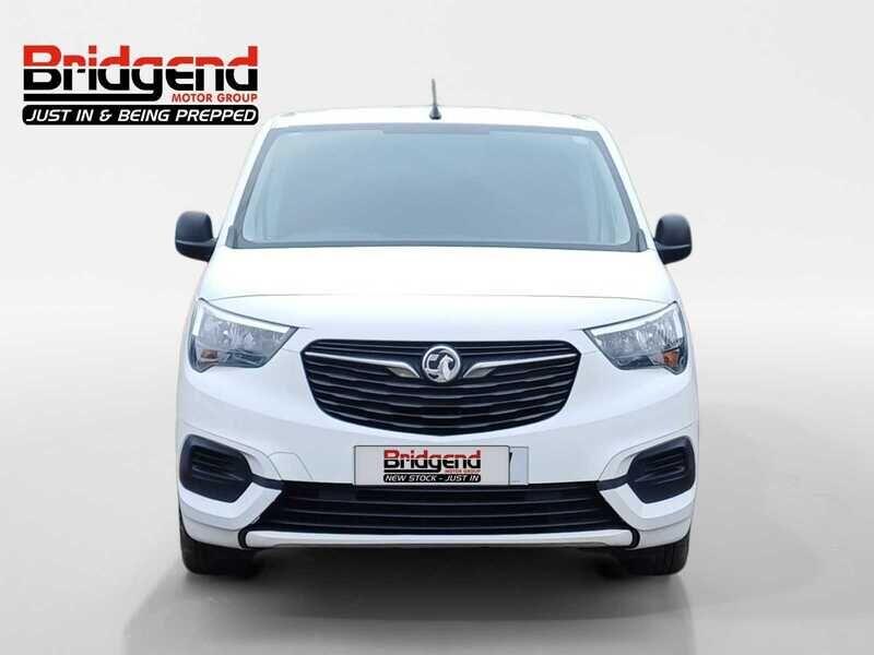 Used Vauxhall Combo 2020 for sale - 76283743: Photo 2