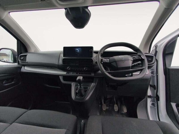 Used Citroen Dispatch 2024 for sale - 76283450: Photo 4